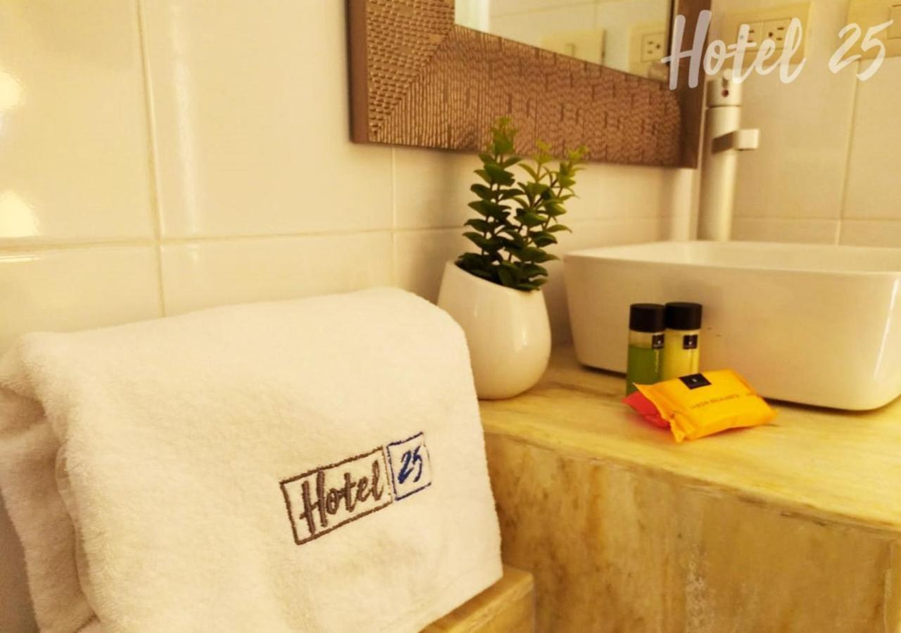 Hotel25 モンテレー エクステリア 写真